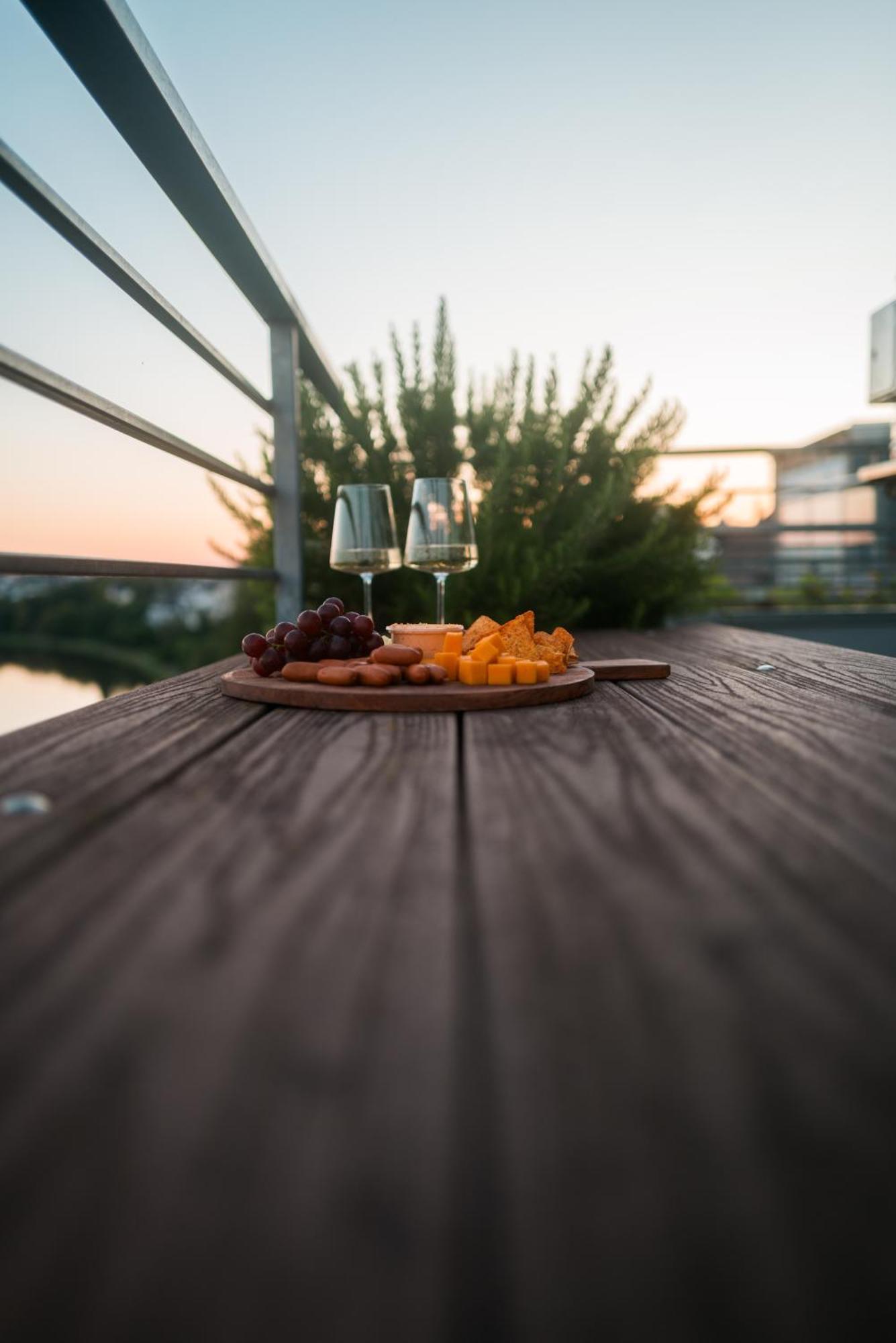 Penthouse Wohnung Mit Schoenem Moselblick In Metternich Koblenz  Ngoại thất bức ảnh