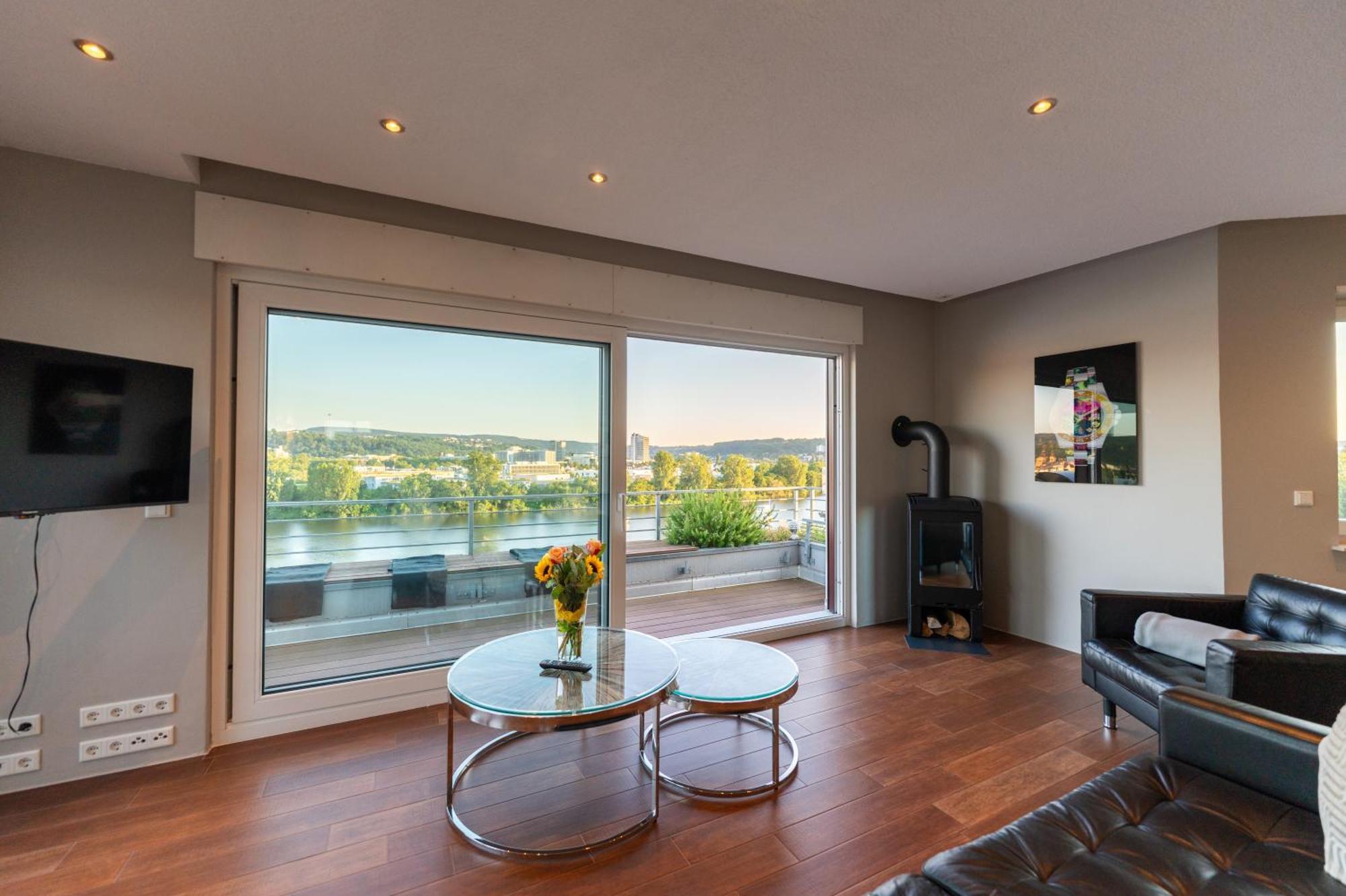 Penthouse Wohnung Mit Schoenem Moselblick In Metternich Koblenz  Ngoại thất bức ảnh