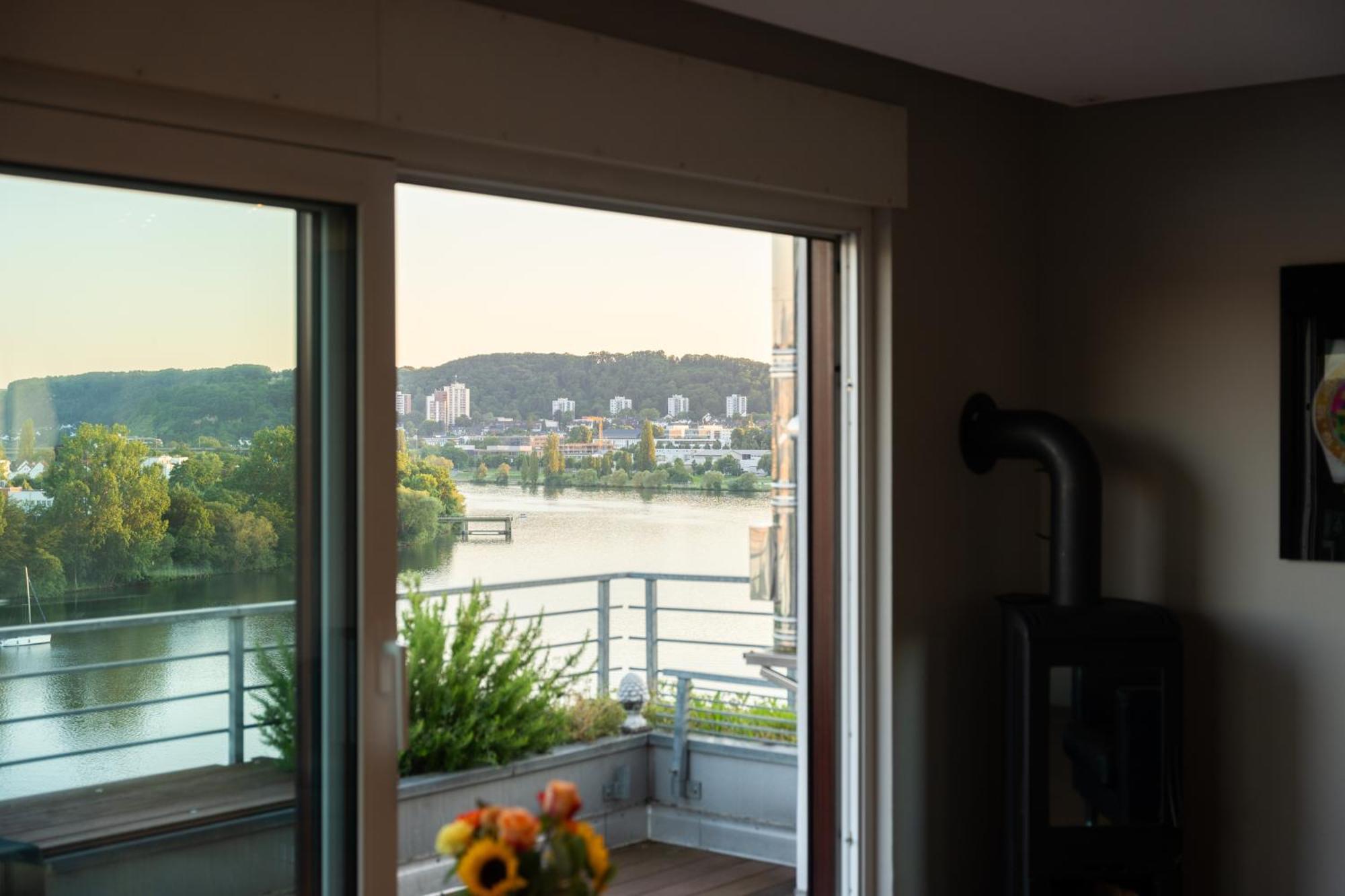 Penthouse Wohnung Mit Schoenem Moselblick In Metternich Koblenz  Ngoại thất bức ảnh