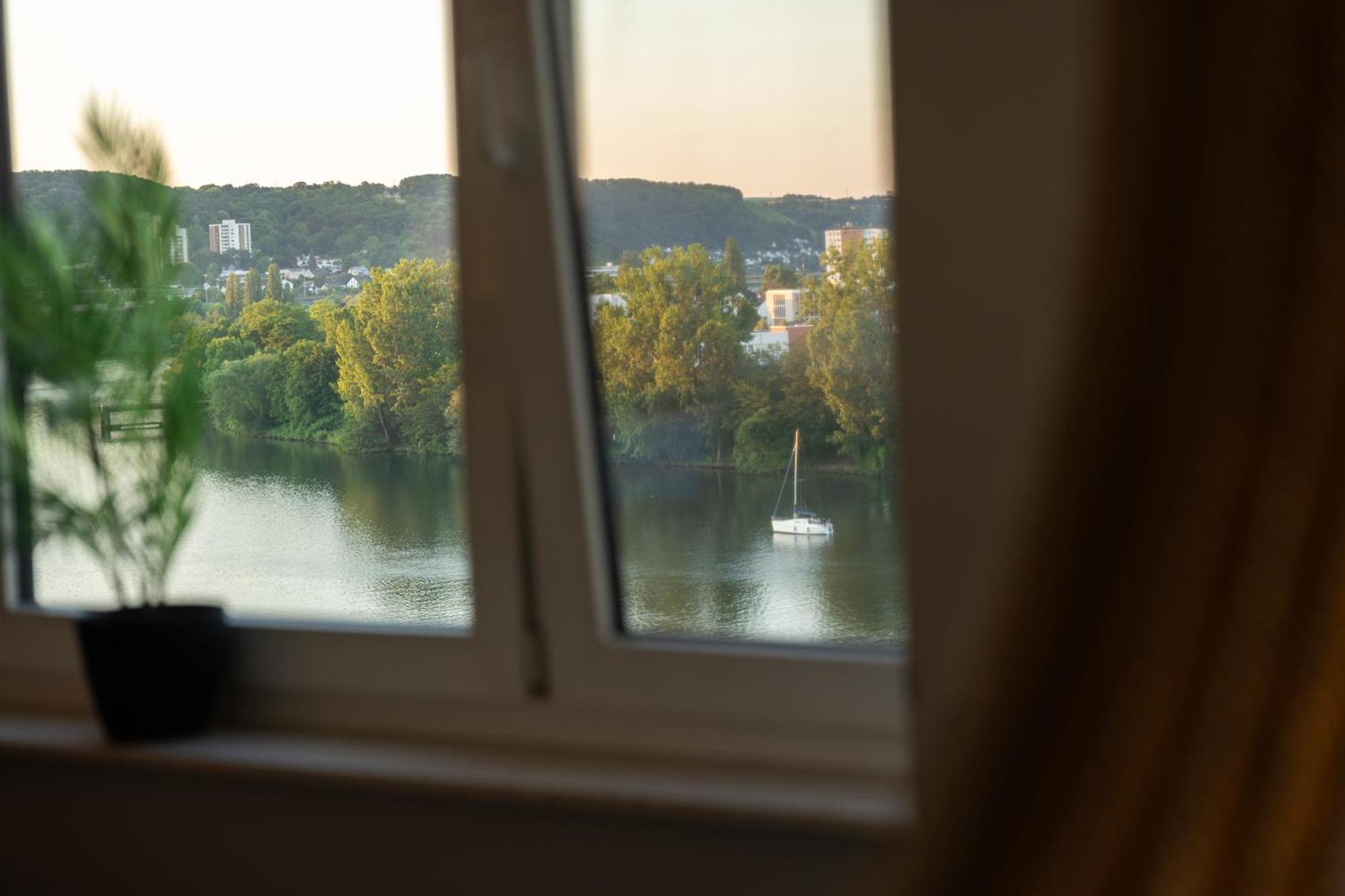 Penthouse Wohnung Mit Schoenem Moselblick In Metternich Koblenz  Ngoại thất bức ảnh