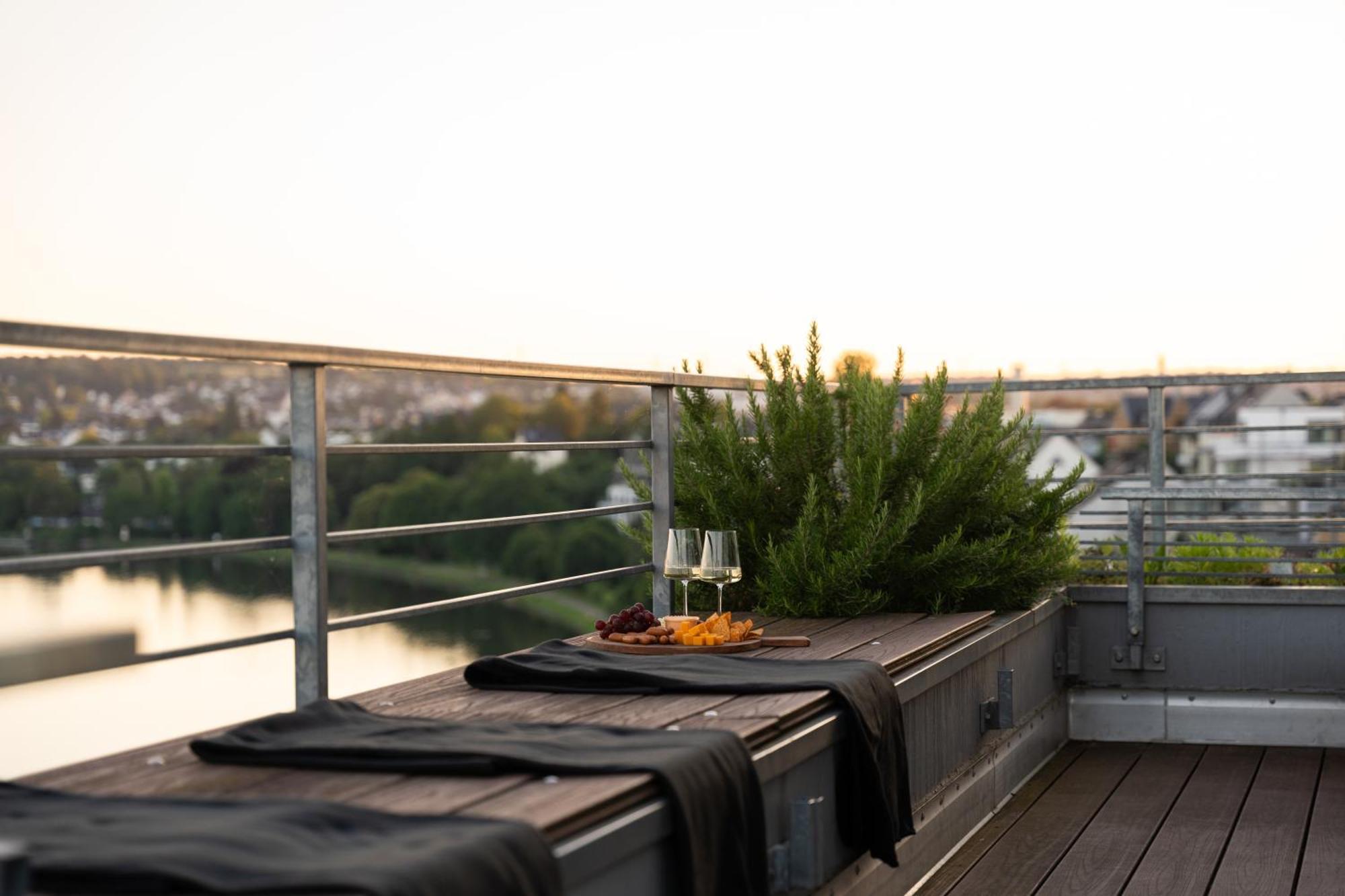 Penthouse Wohnung Mit Schoenem Moselblick In Metternich Koblenz  Ngoại thất bức ảnh