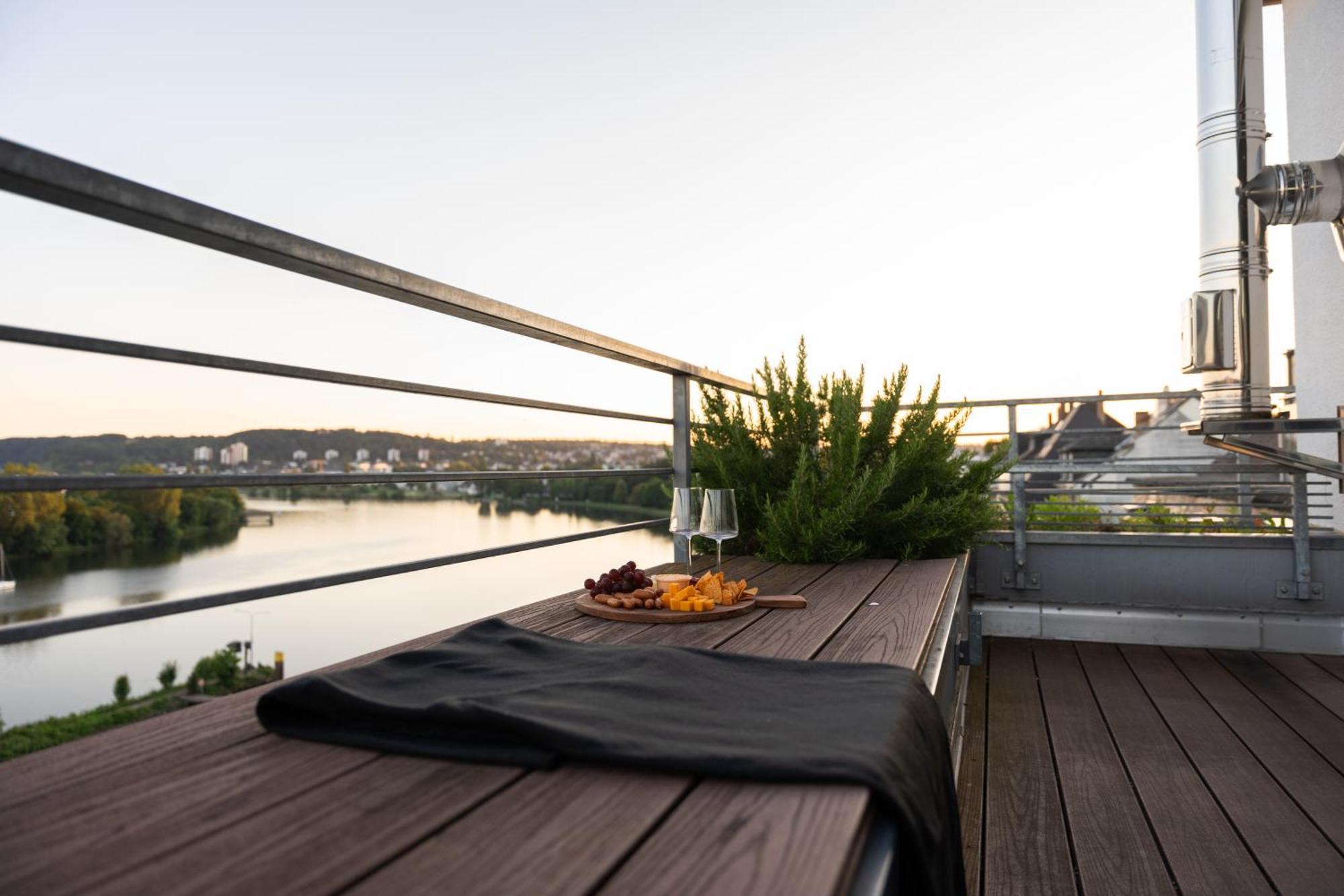 Penthouse Wohnung Mit Schoenem Moselblick In Metternich Koblenz  Ngoại thất bức ảnh